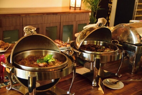 Restaurant - Sunsol Unik Luxury Hotel (Aguirre)