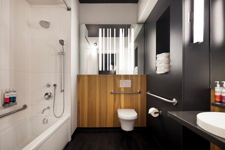 Alt Hotel Winnipeg - Image 12