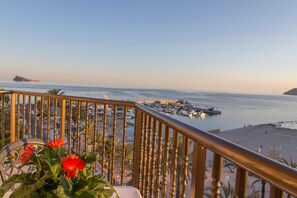 Property grounds - Hotel Colon (Benidorm)