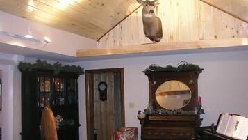 Kabin Khas, 4 kamar tidur, pemandangan gunung | Area keluarga