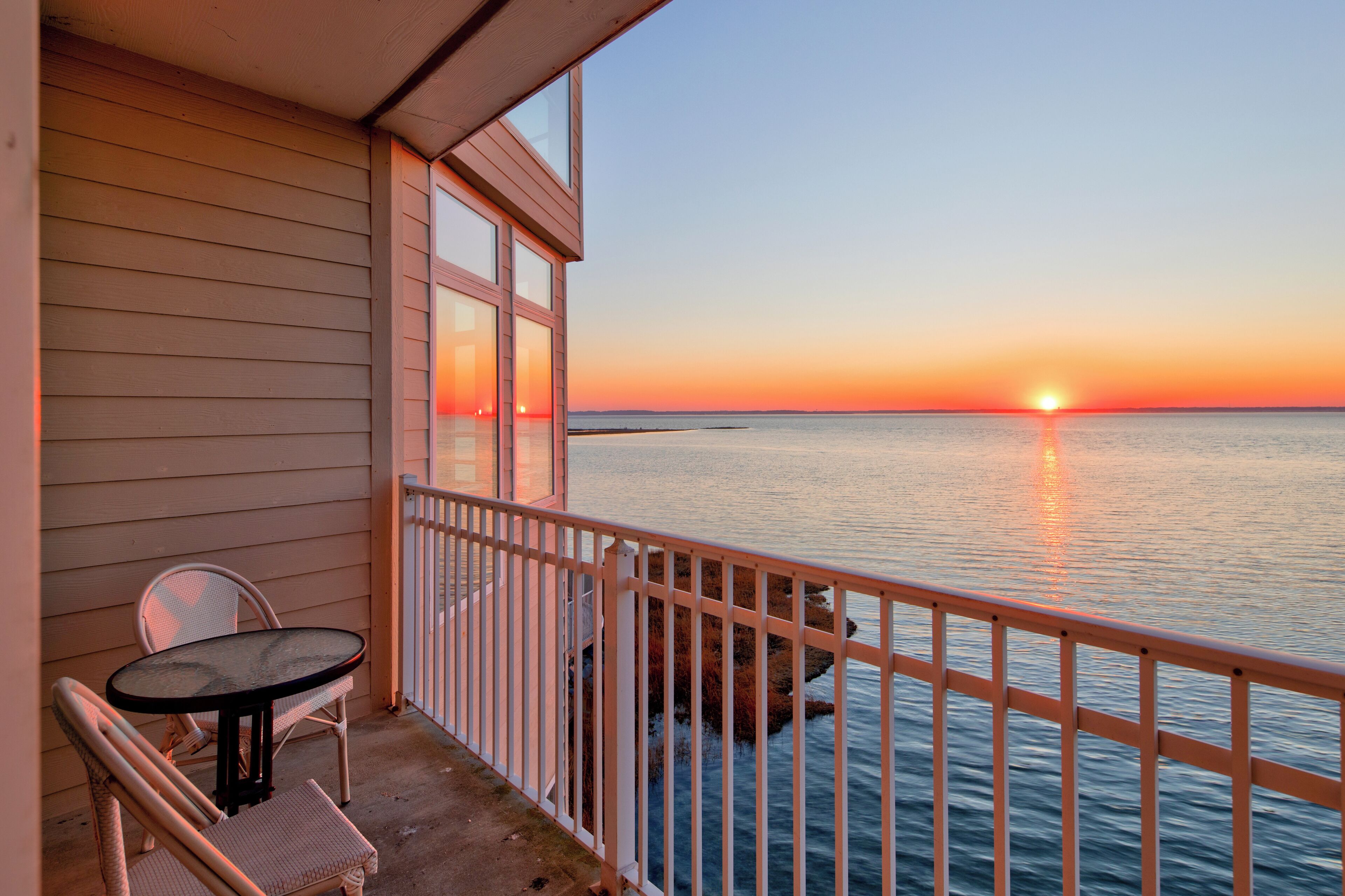 Luxe suite, 1 kingsize bed, open haard, uitzicht op de baai (Jacuzzi Michelle) | Terras