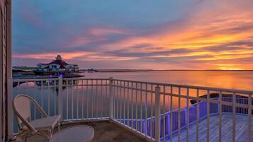 Luxury Suite, 2 Bedrooms, Fireplace, Bay View (Jacuzzi Bliss) | Terrace/patio