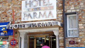 Property entrance - Hotel Parma (Pas de la Casa)