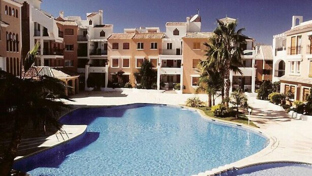 Indoor pool, outdoor pool - Pueblo Salado (Mazarrón)