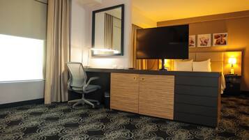 Habitación, 1 cama King size, para no fumadores, refrigerador | Caja de seguridad en la habitación y insonorización