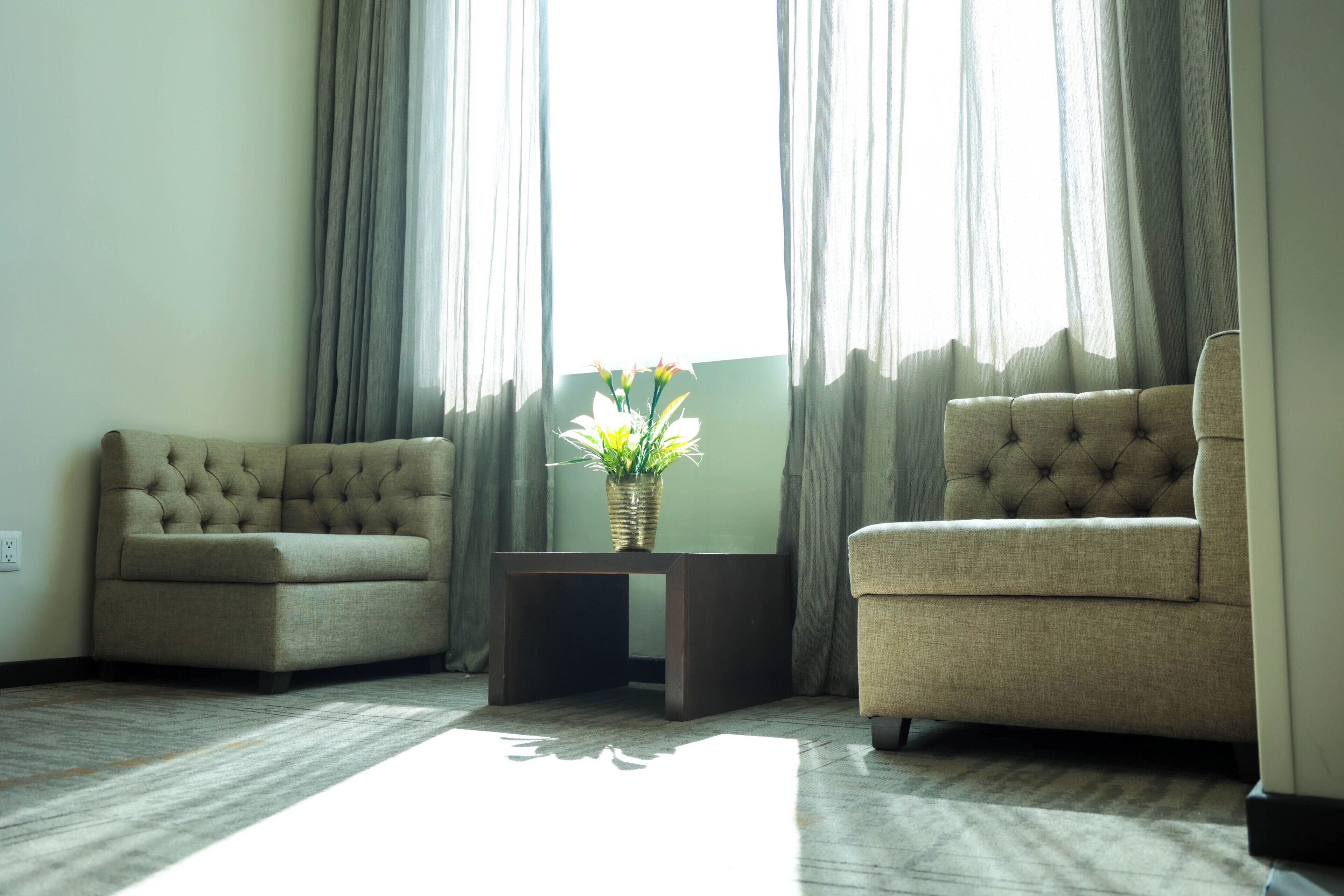 Televisión de 40 pulgadas con canales por cable 