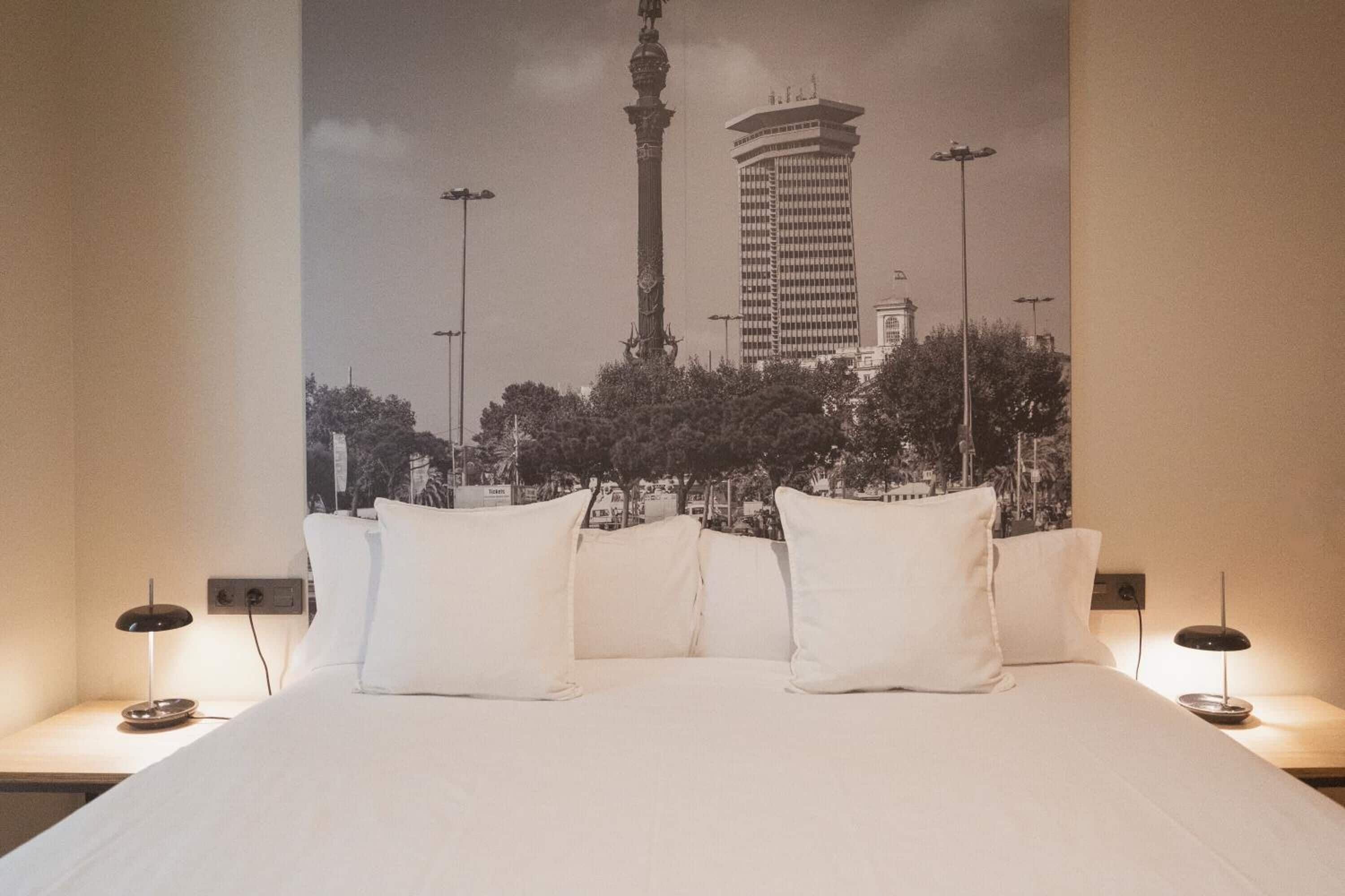 Iron/ironing board, WiFi