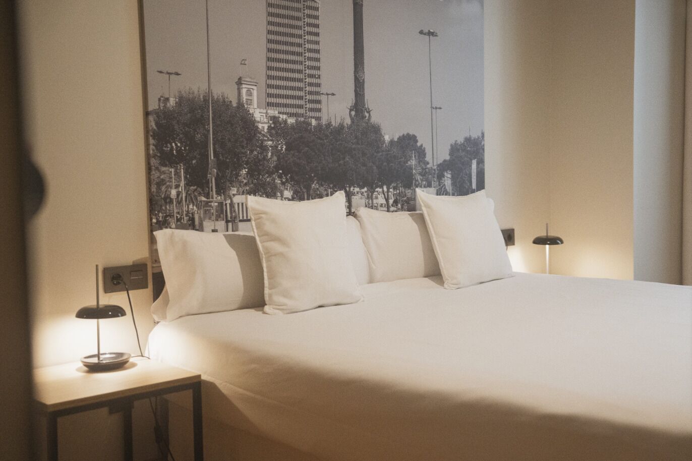 Iron/ironing board, WiFi