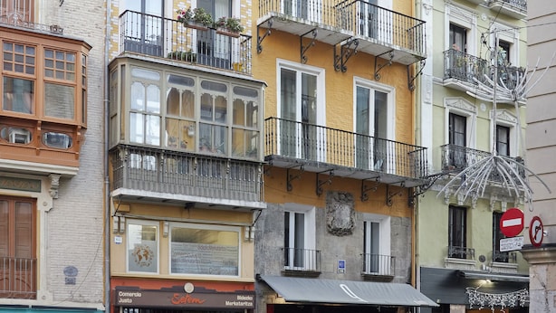 Front of property - Pamplona Apartments (Pamplona)