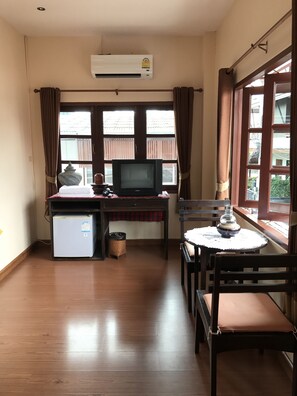 Deluxe Room | Living area - Baan Klang Vieng (Chiang Mai)