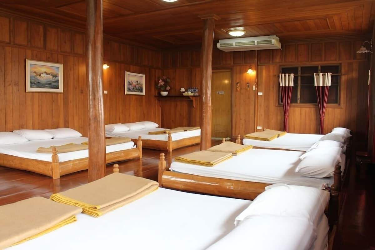 Deluxe Room | Free WiFi