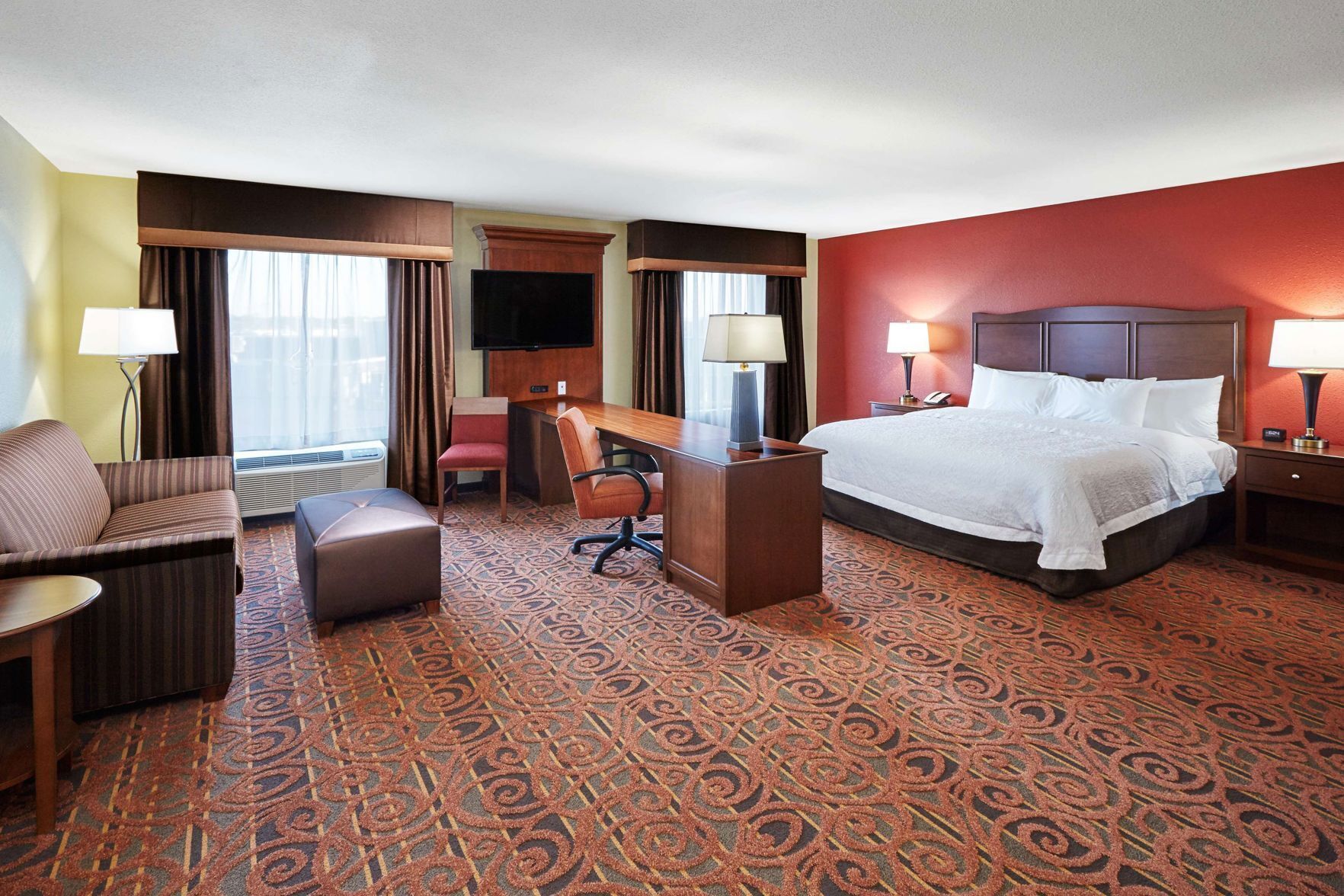 خزنة داخل الغرفة وأسرّة أطفال/رضّع وواي فاي مجانًا وملاءات أسرّة