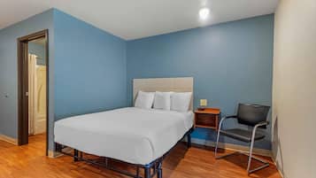 Desk, laptop workspace, free WiFi, alarm clocks