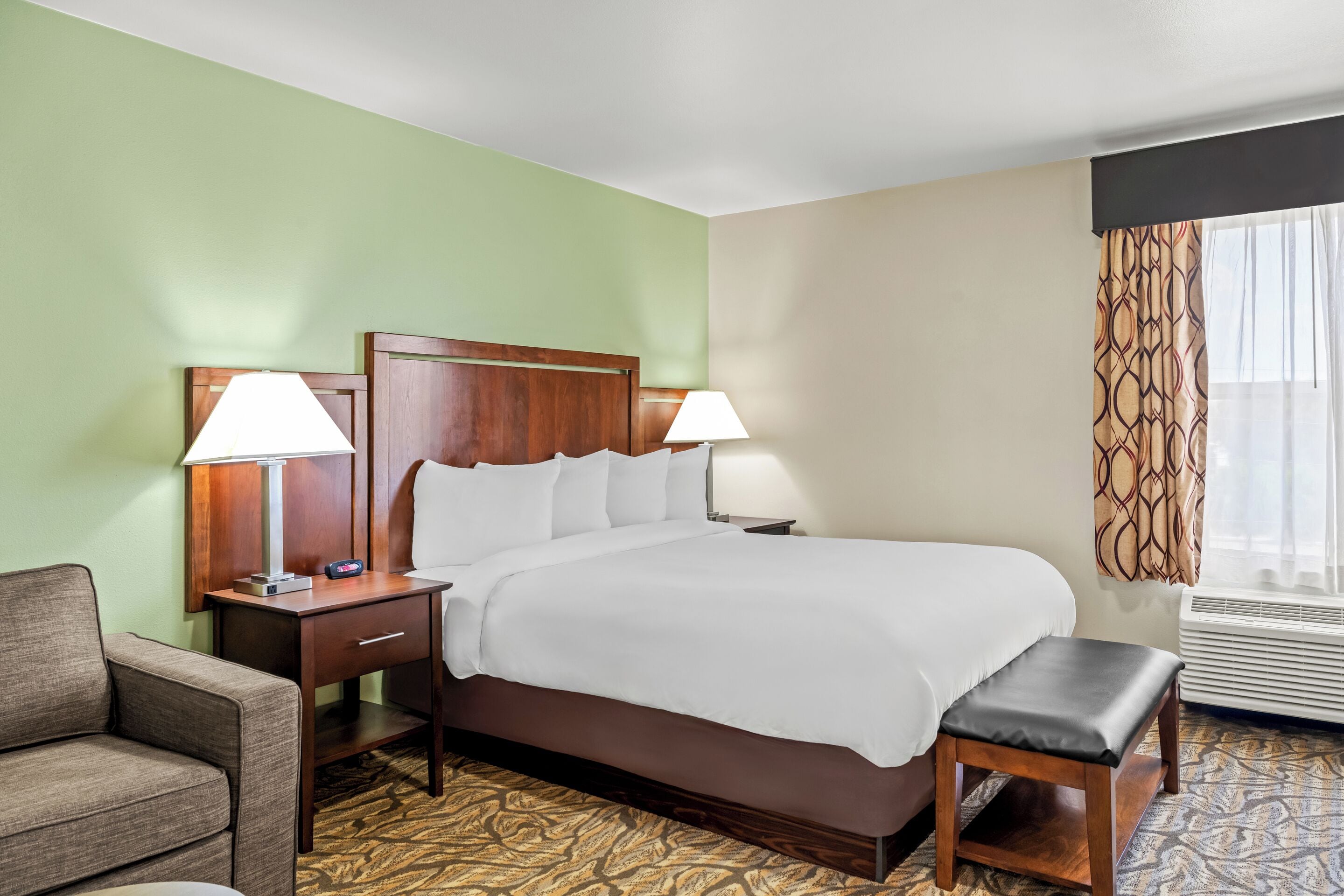 premium bedding, desk, iron/ironing board, free wifi