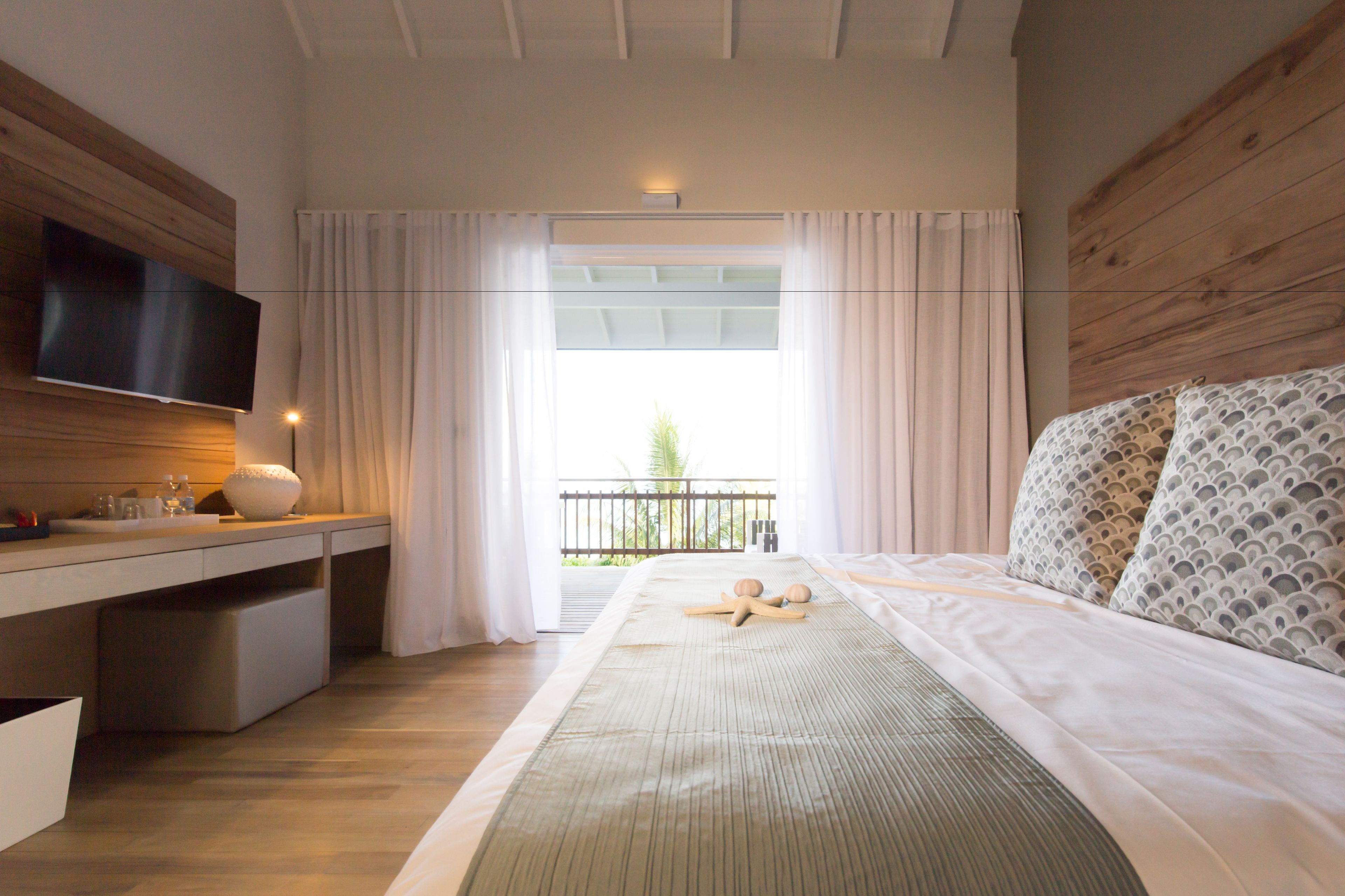 1 bedroom, premium bedding, minibar, in-room safe