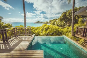 Ocean View Pool Chalet | 客房景观