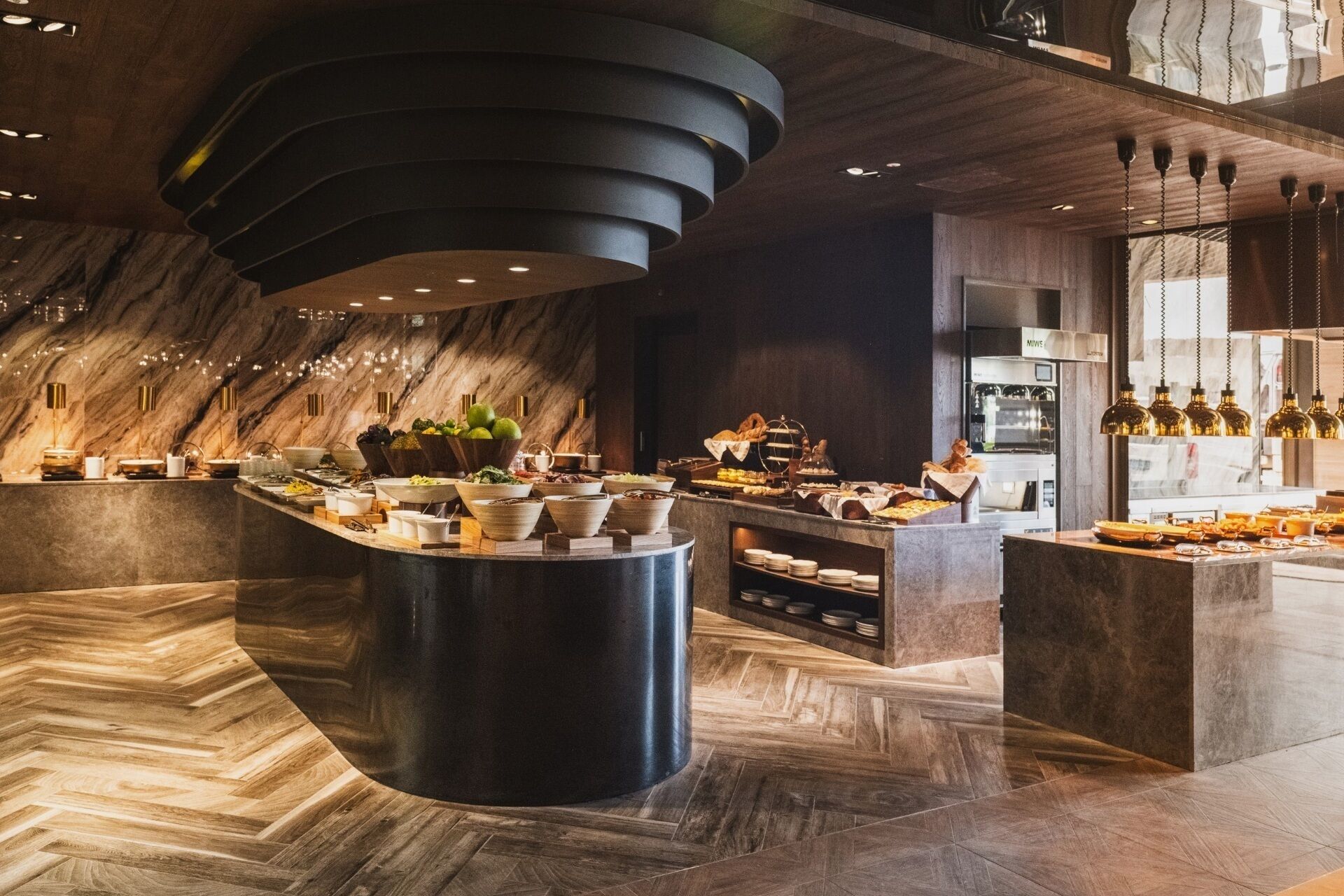 daily buffet breakfast (krw 55000 per person)