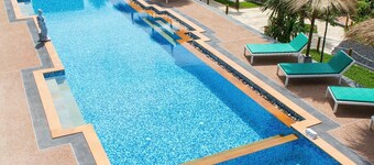 Pinky Bungalows Resort