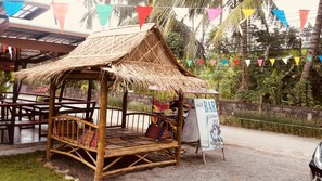 Property grounds - Pinky Bungalows Resort (Ko Lanta)
