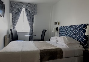 Rom – classic, 1 queensize-seng | Wi-fi (inkludert) og sengetøy