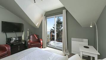 Phòng phong cách cổ điển, 1 giường cỡ queen (La brume de mer) | Bộ đồ giường cao cấp, trang trí khác biệt