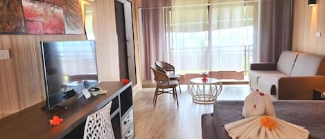 尊荣别墅 | 迷你吧、客房内保险箱、办公桌、隔音