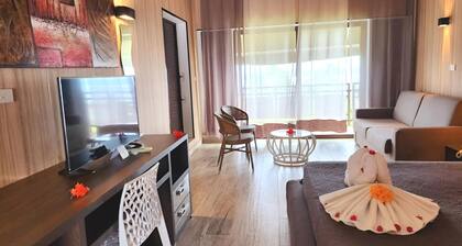 The Crow's Nest Resort
