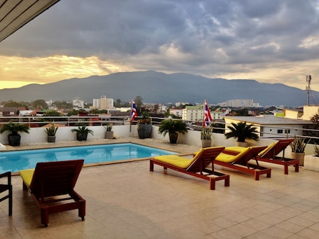 Alberca al aire libre