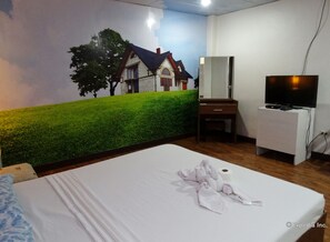 Suite, 1 King Bed