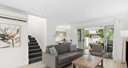 Direct Collective - Breeze on Brightwater