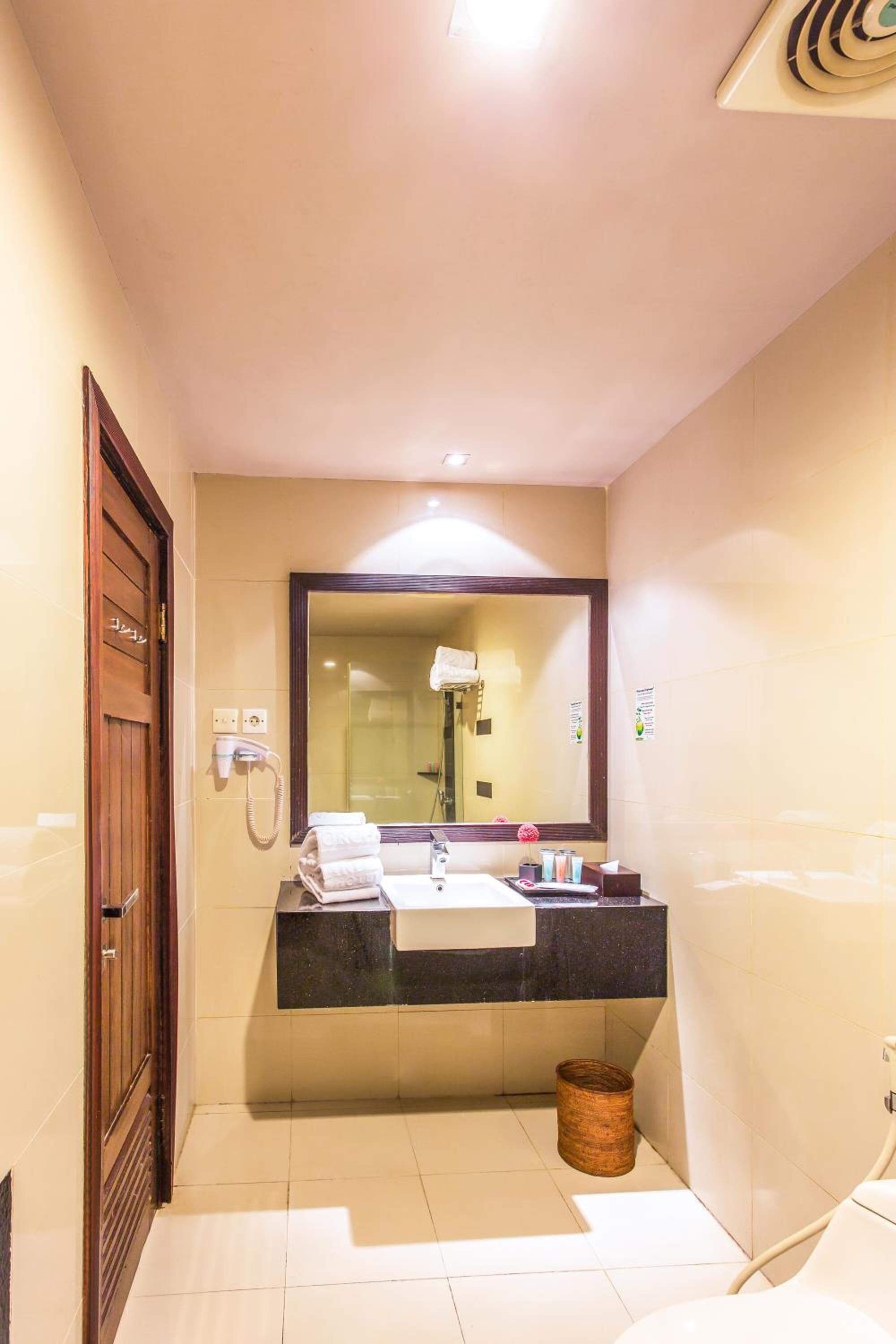 Foto - Orchardz Jayakarta