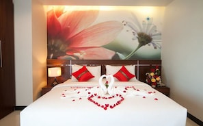 In-room safe, desk, blackout curtains, soundproofing