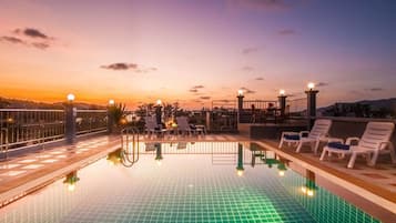 Sundeck