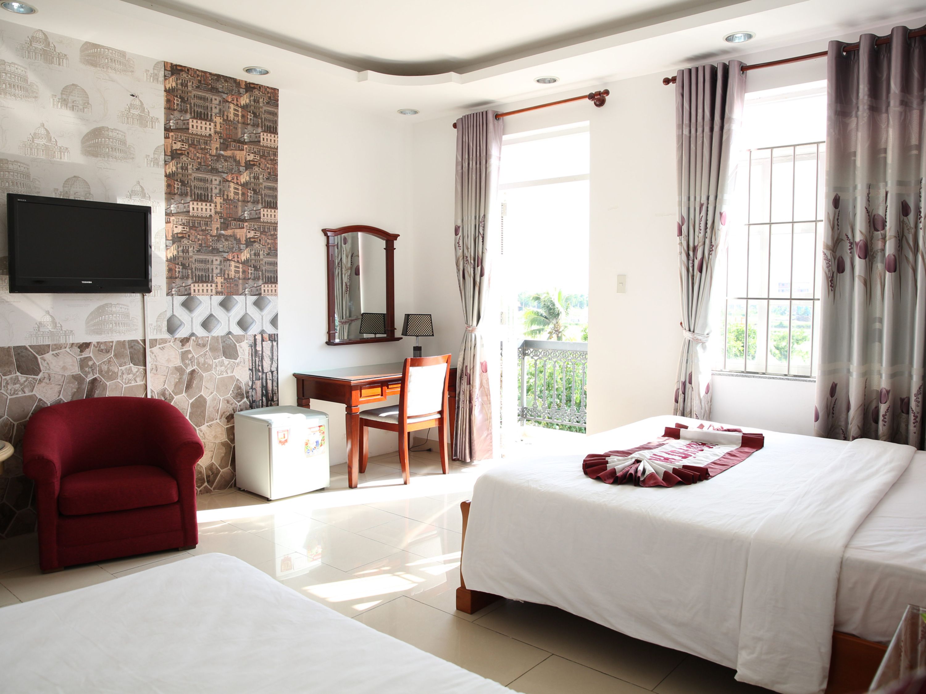 deluxe triple room | room amenity
