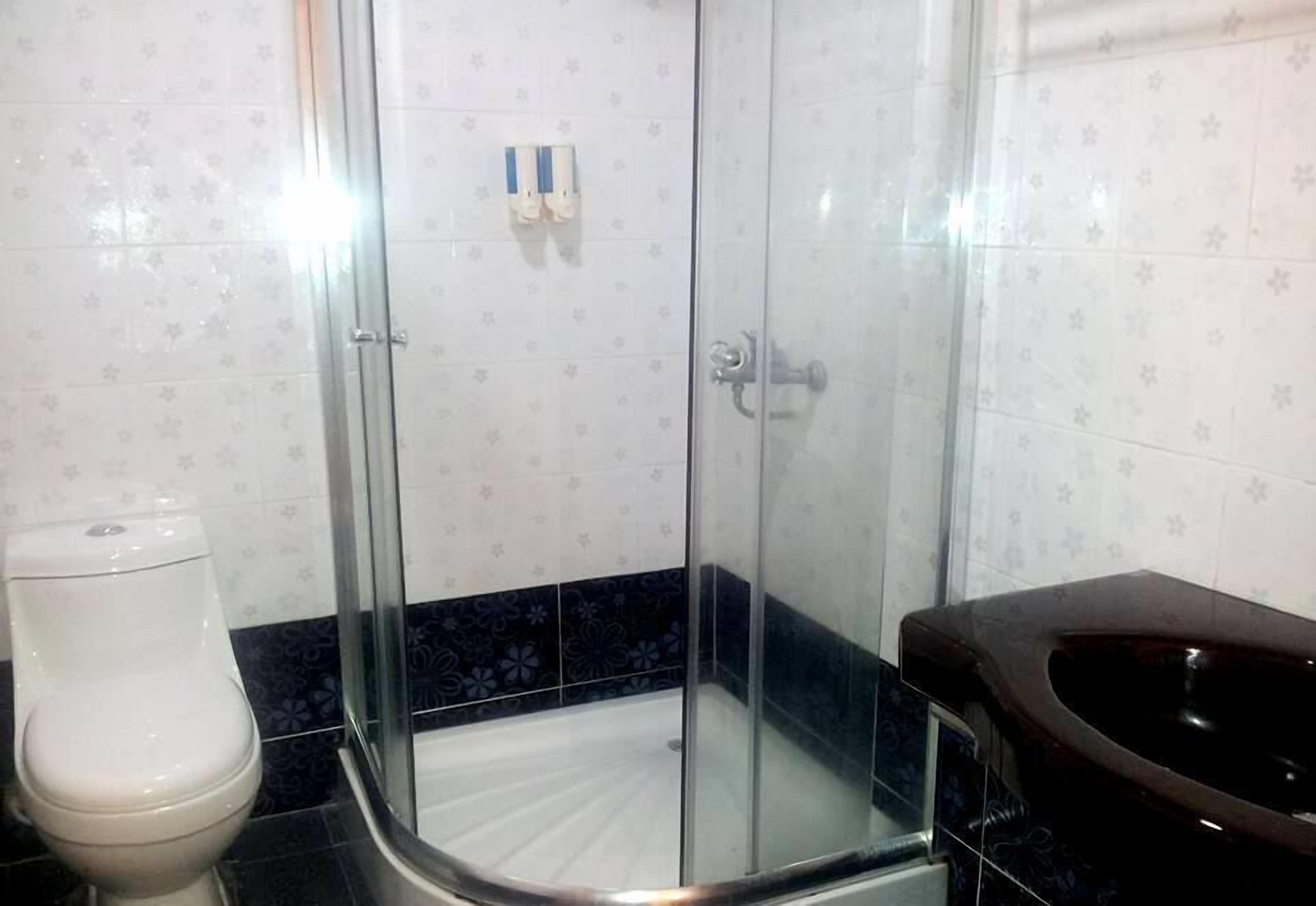 Bathroom shower