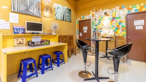 Interior - City Backpackers - Hostel (Singapore)