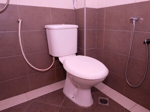 Chambre Deluxe avec lits jumeaux, 2 lits une place | Salle de bain