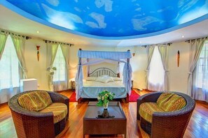 Presidential Suite | Living area