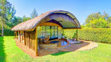 Casa de campo económica, Terraza, vista al jardín | Terraza o patio