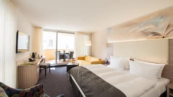 Deluxe Double Room, Balcony | Premium bedding, pillowtop beds, in-room safe, individually decorated