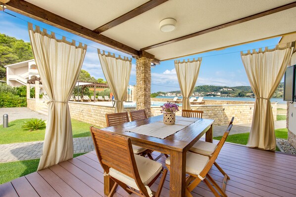 Luxury Mobile Home, 2 Bedrooms, Terrace, Sea Facing | Beach/ocean view - Lando Resort (Rab)