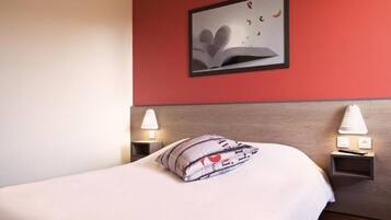 Schreibtisch, schallisolierte Zimmer, kostenlose Babybetten