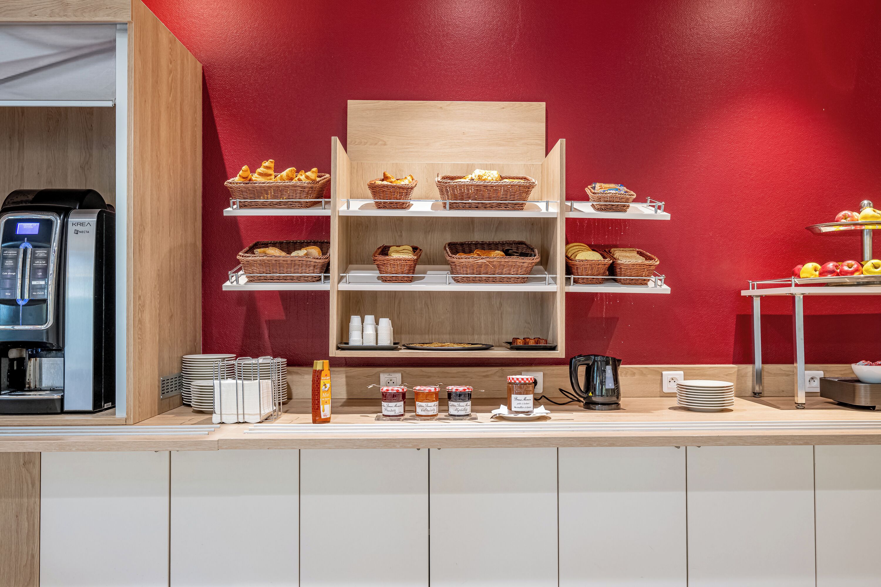 daily buffet breakfast (eur 9.90 per person)