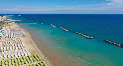 Amadei Hotel Figaro & Apartments