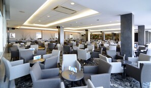 Bar (on property) - MedPlaya Hotel Riviera - Adults Recommended (Benalmádena)