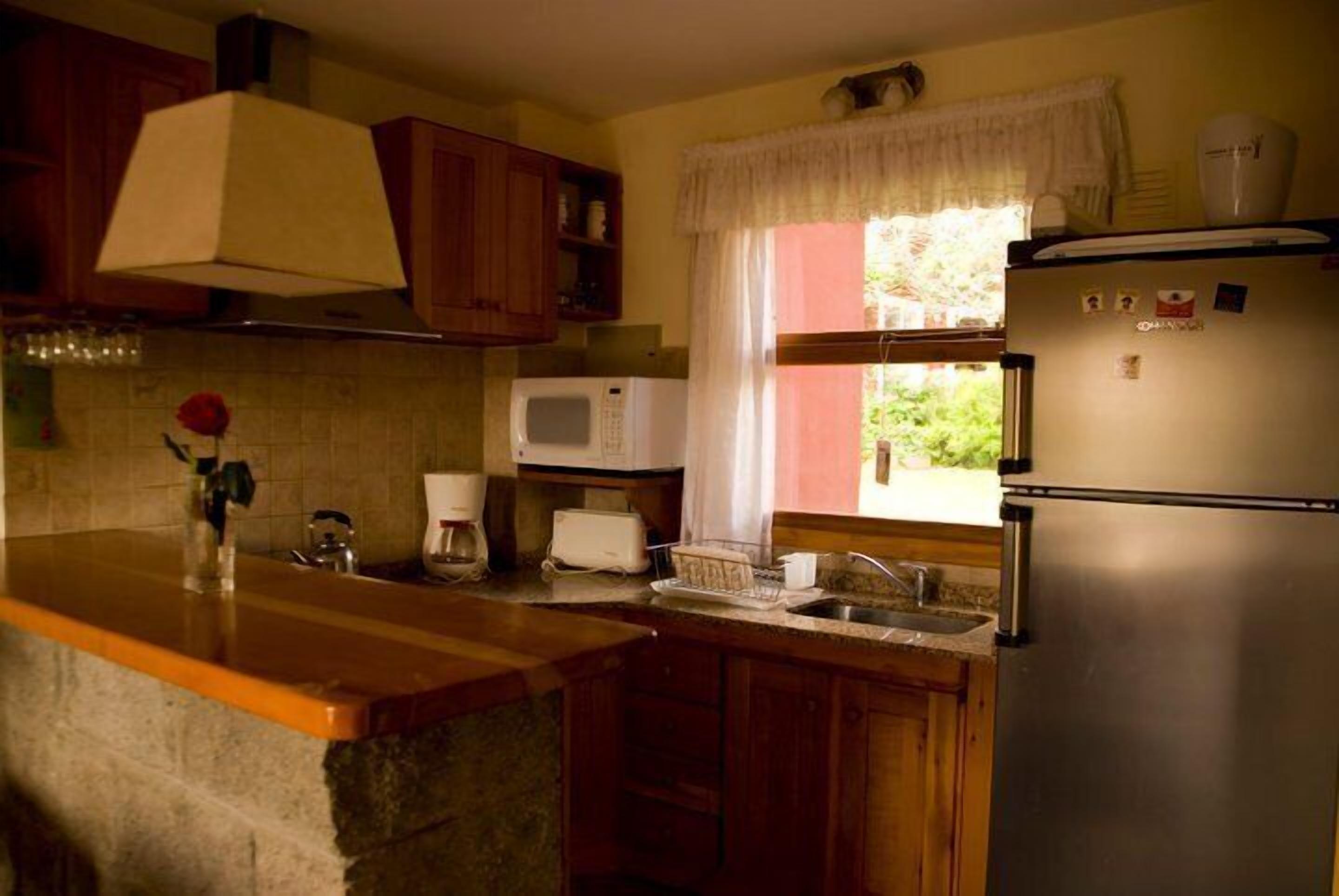 Rumah, 2 kamar tidur | Dapur pribadi | Lemari es besar, microwave, oven, dan kompor