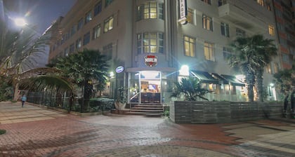 Parade Hotel