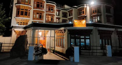 Hotel New Glacier View