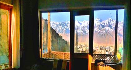 Grand Himalaya