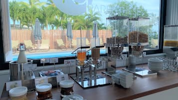 Daily buffet breakfast (EUR 18 per person)